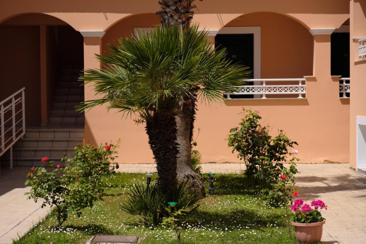 Lagoon Hotel & Apartments Sidárion Exterior foto